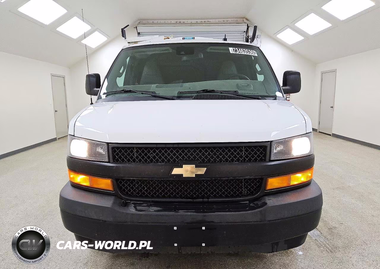 2020 Chevrolet Express 25 VIN:1GCWGAFP8L1256577 - 5