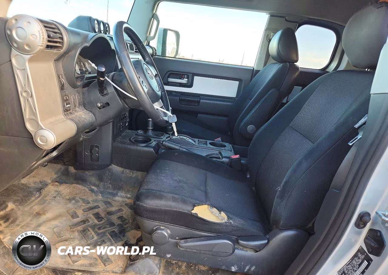 2007 Toyota Fj Cruiser Base VIN:JTEBU11F970002860 - 7