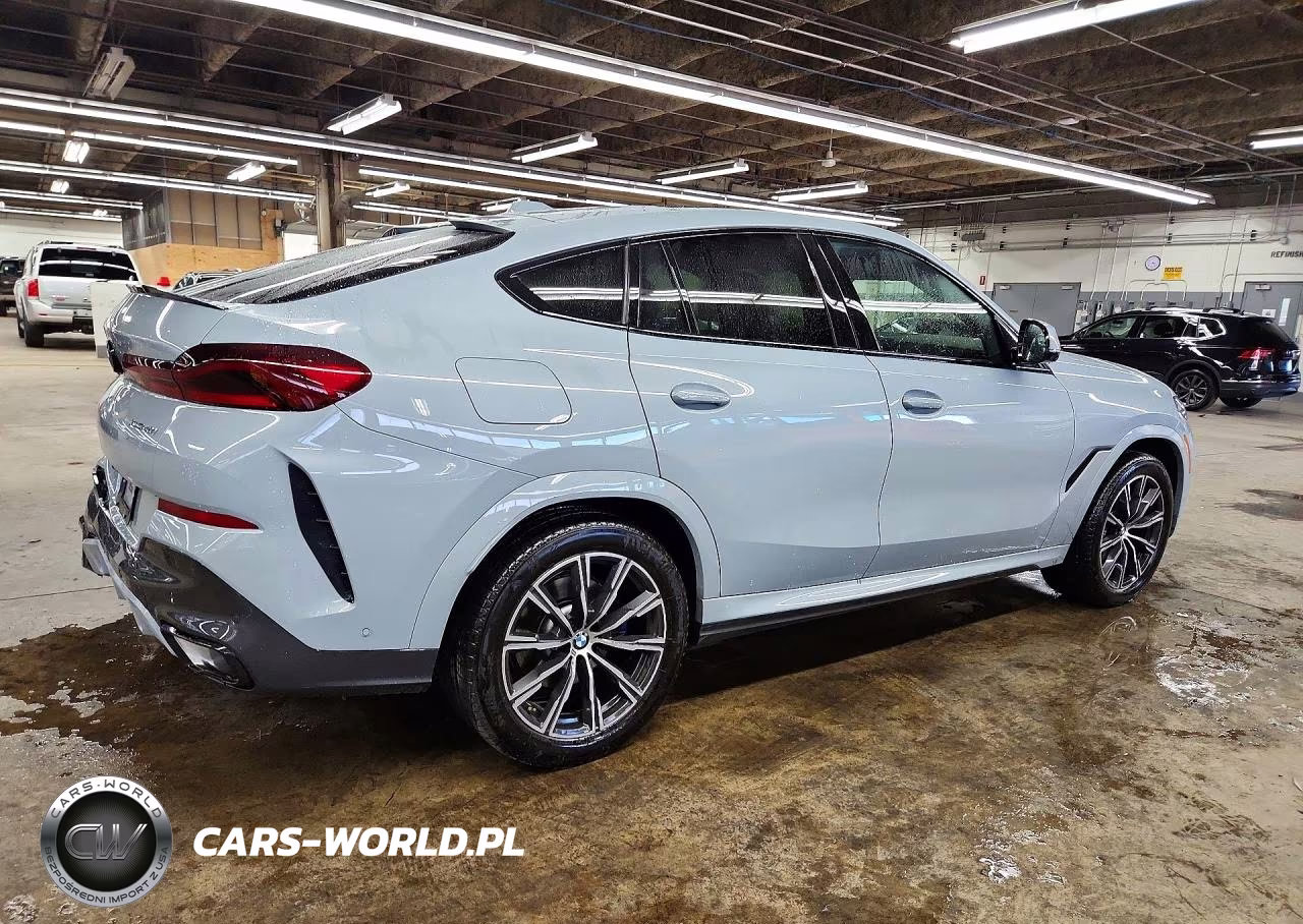 2027 BMW X6 xDrive40I VIN:5UX33EX07V9519393 - 3