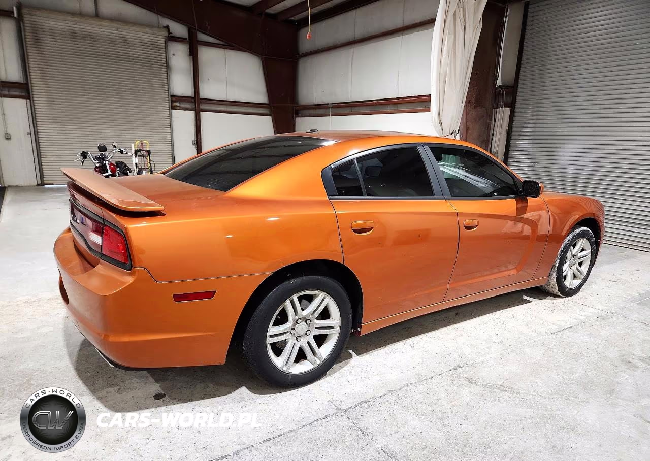 2011 Dodge Charger VIN:2B3CL3CG6BH606613 - 3
