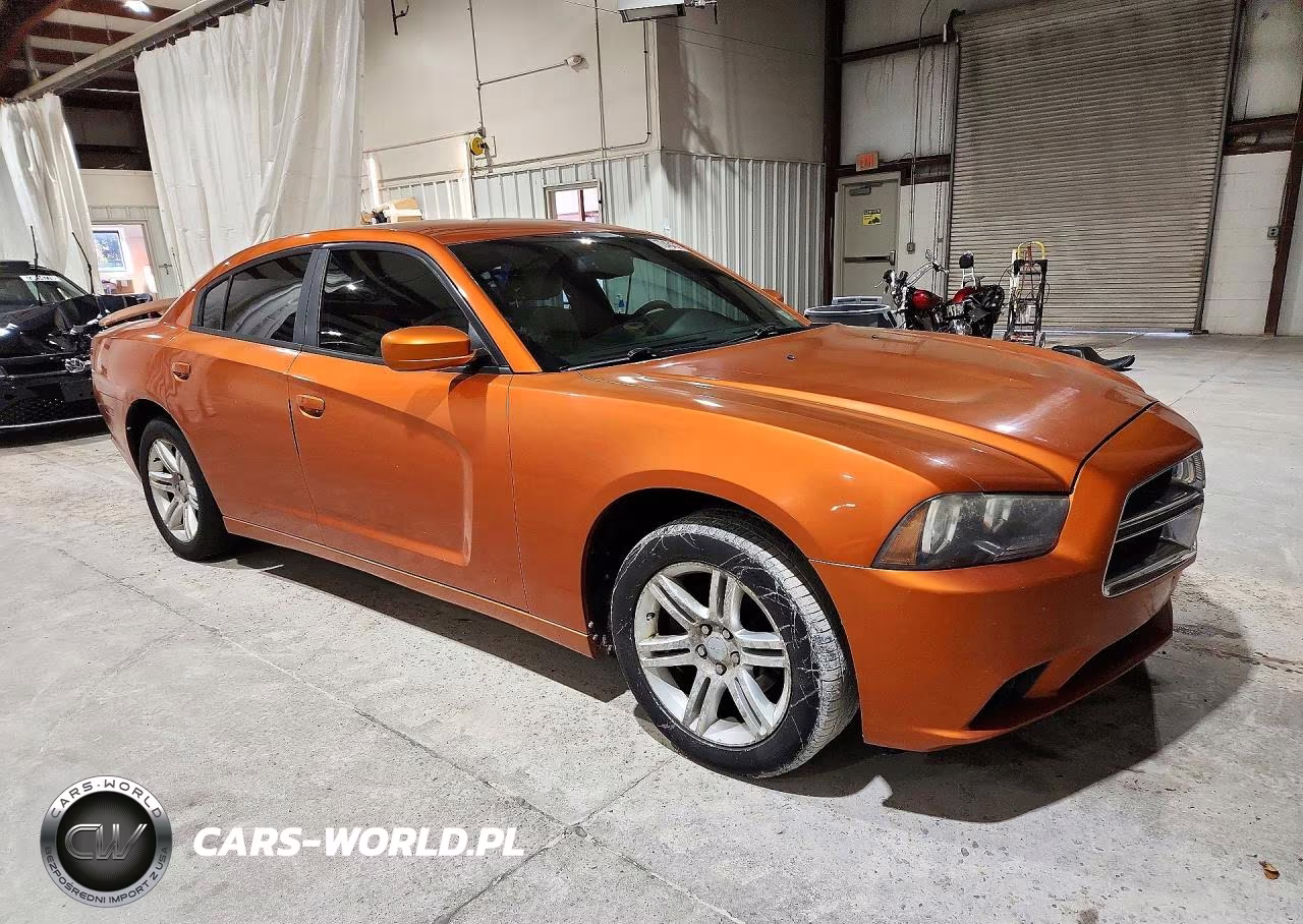 2011 Dodge Charger VIN:2B3CL3CG6BH606613 - 4