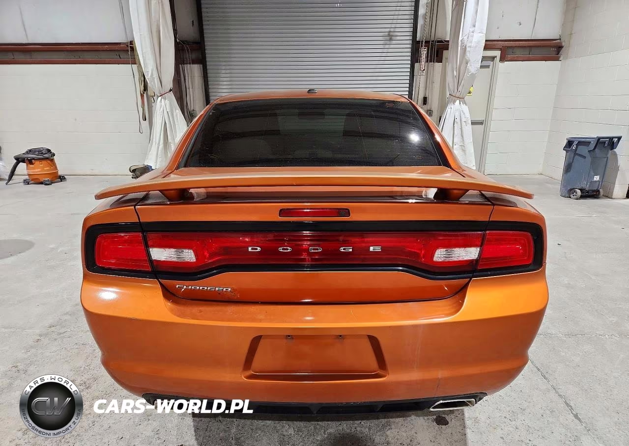 2011 Dodge Charger VIN:2B3CL3CG6BH606613 - 6