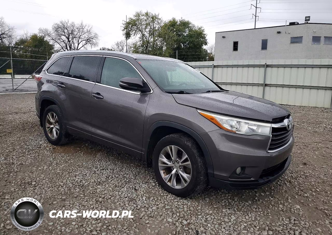 2015 Toyota Highlander Xle VIN:5TDJKRFH1FS083184 - 4