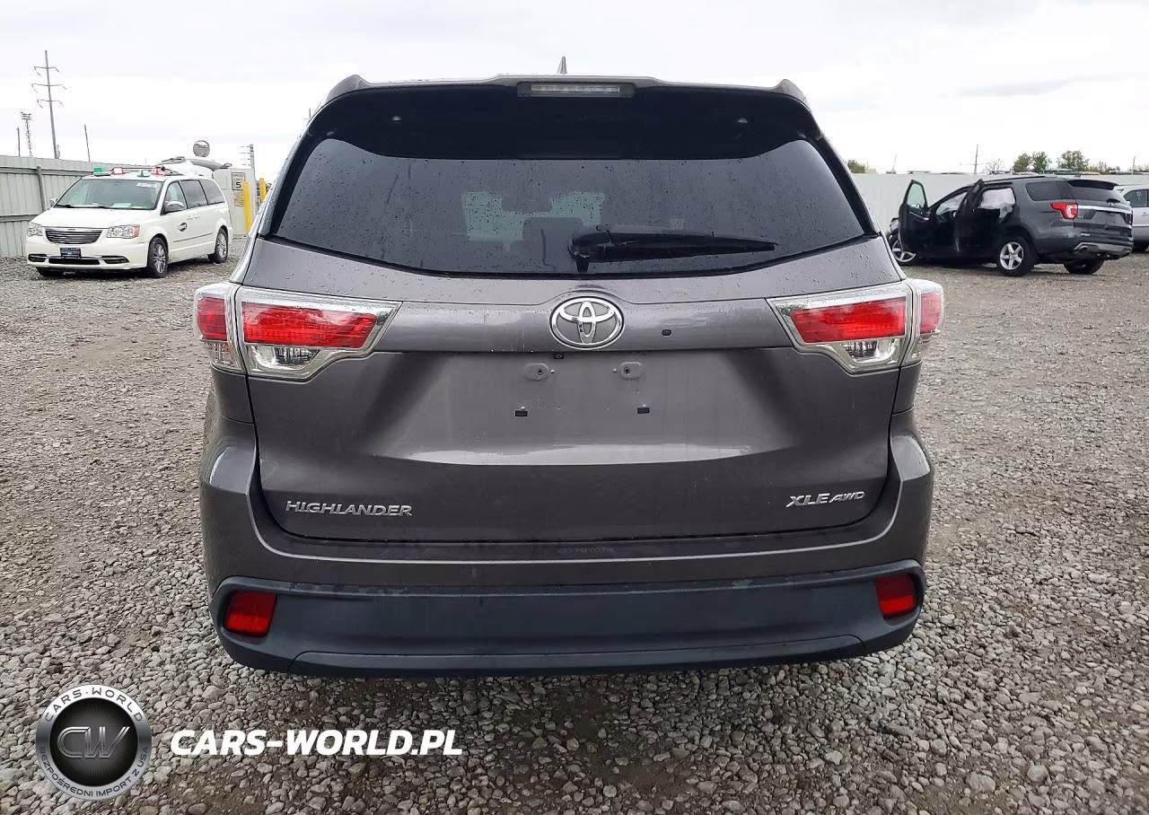2015 Toyota Highlander Xle VIN:5TDJKRFH1FS083184 - 6