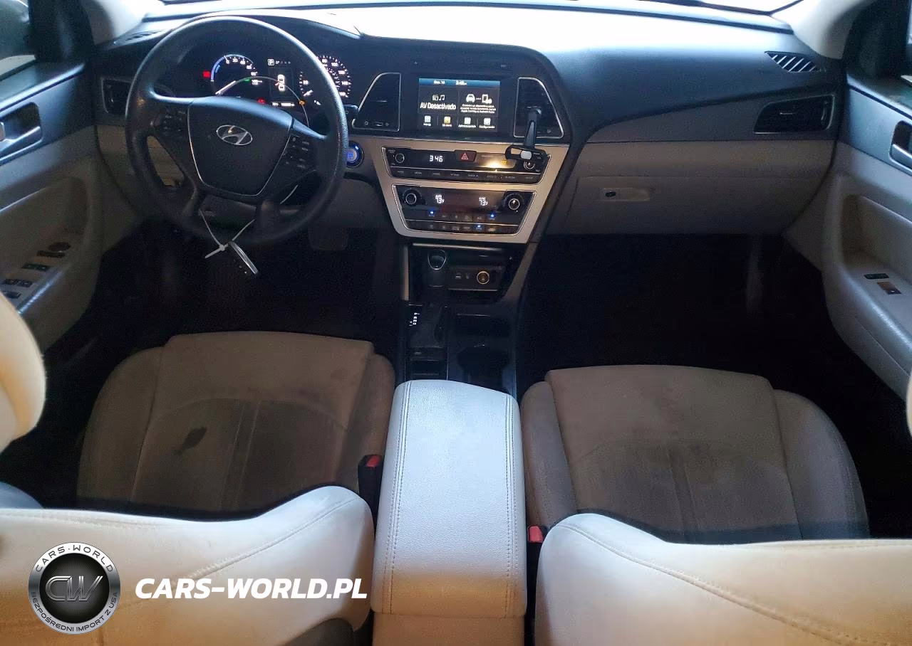 2017 Hyundai Sonata Hybrid VIN:KMHE24L37HA063191 - 8