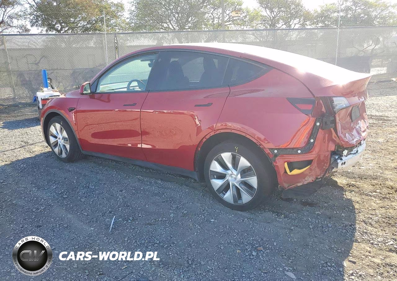 2023 Tesla Model Y VIN:7SAYGDEEXPA063726 - 2