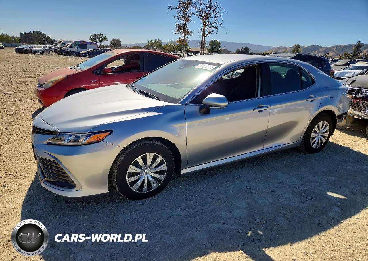 2023 Toyota Camry Le