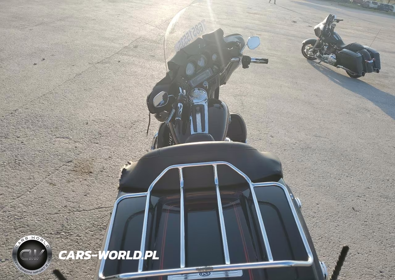 2011 Harley Davidson Flhtcu VIN:1HD1FC411BB665454 - 6