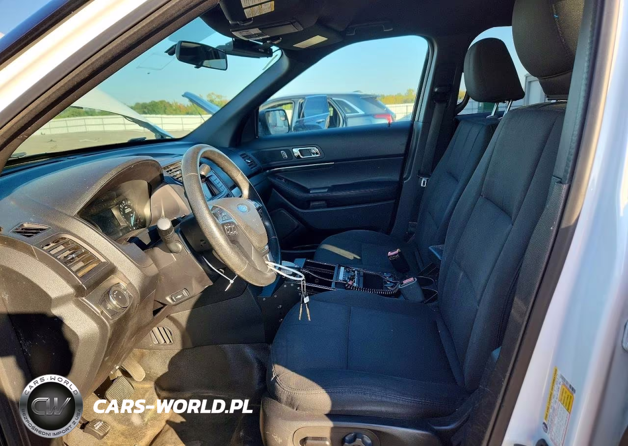 2017 Ford Explorer Police Interceptor VIN:1FM5K8AR2HGC14059 - 7