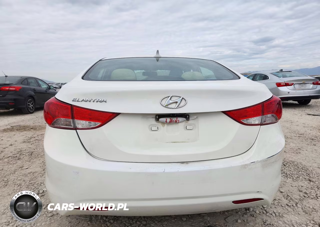 2011 Hyundai Elantra Gls VIN:5NPDH4AE8BH010003 - 6