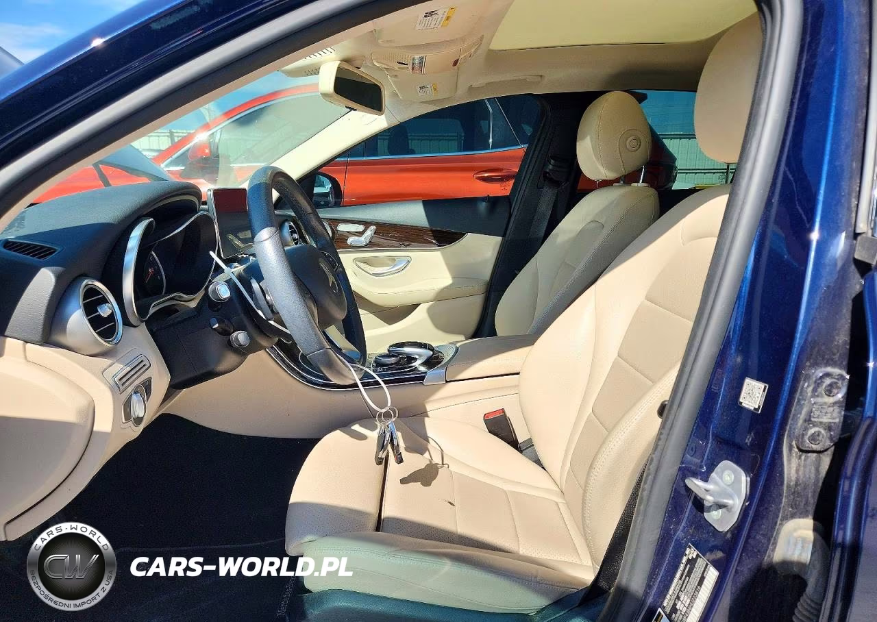 2017 Mercedes-Benz C 300 VIN:55SWF4JB4HU223816 - 7