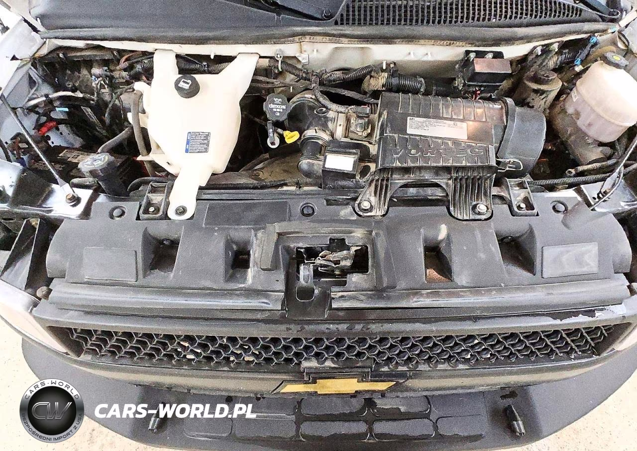 2020 Chevrolet Express 25 VIN:1GCWGAFG5L1248047 - 12
