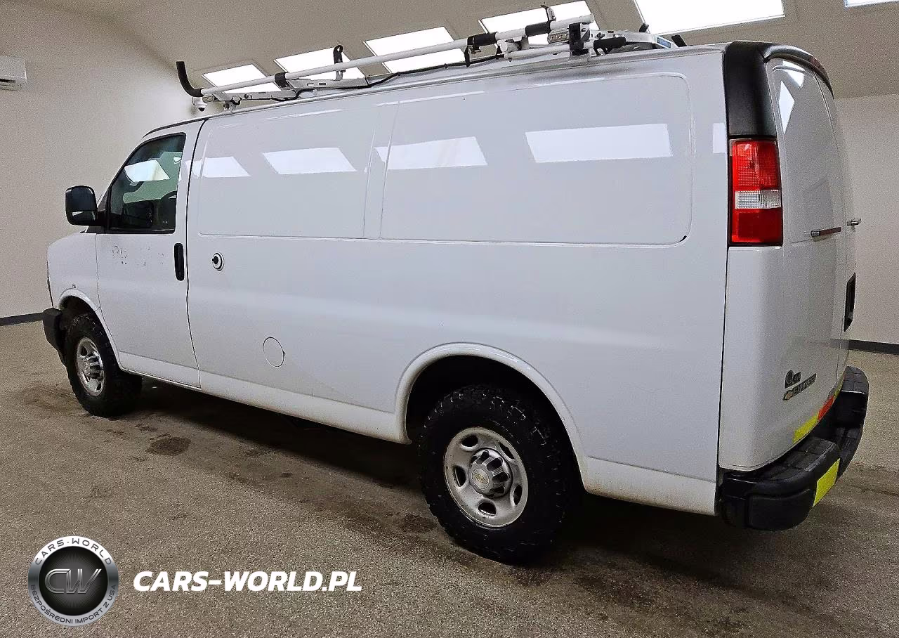2020 Chevrolet Express 25 VIN:1GCWGAFG5L1248047 - 2