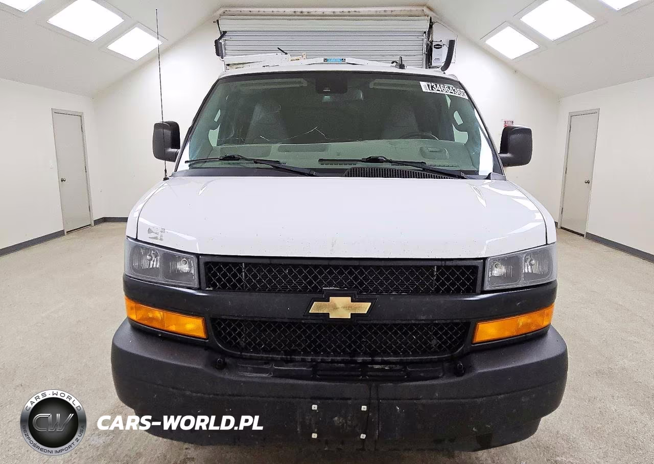 2020 Chevrolet Express 25 VIN:1GCWGAFG5L1248047 - 5