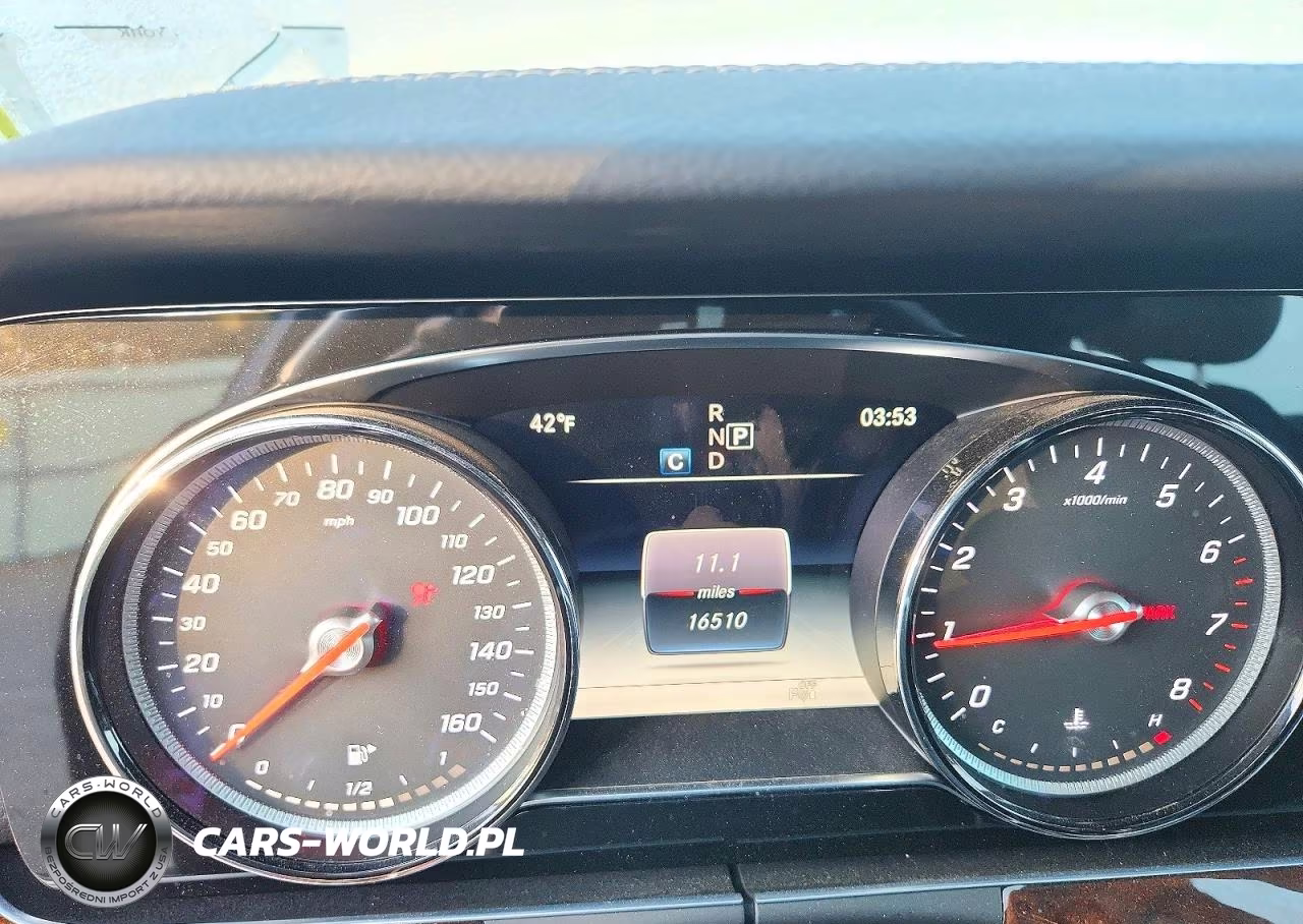 2017 Mercedes-Benz E 300 4Matic VIN:WDDZF4KB7HA208500 - 9