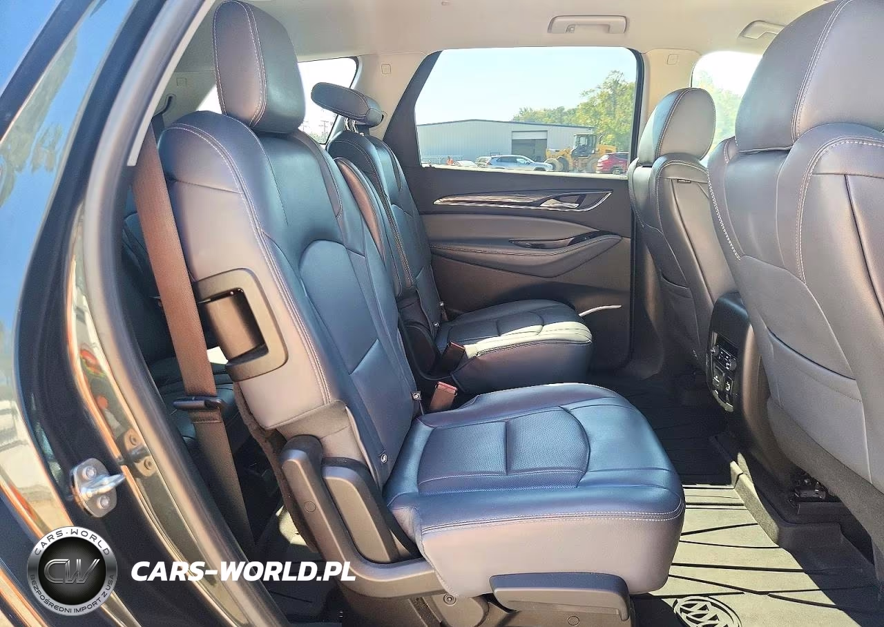 2018 Buick Enclave Premium VIN:5GAERCKW0JJ151125 - 11