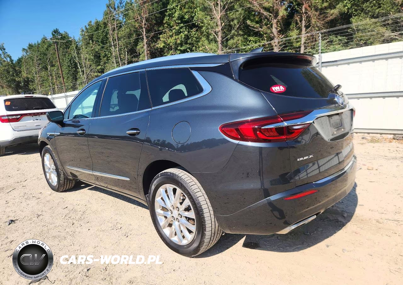 2018 Buick Enclave Premium VIN:5GAERCKW0JJ151125 - 2