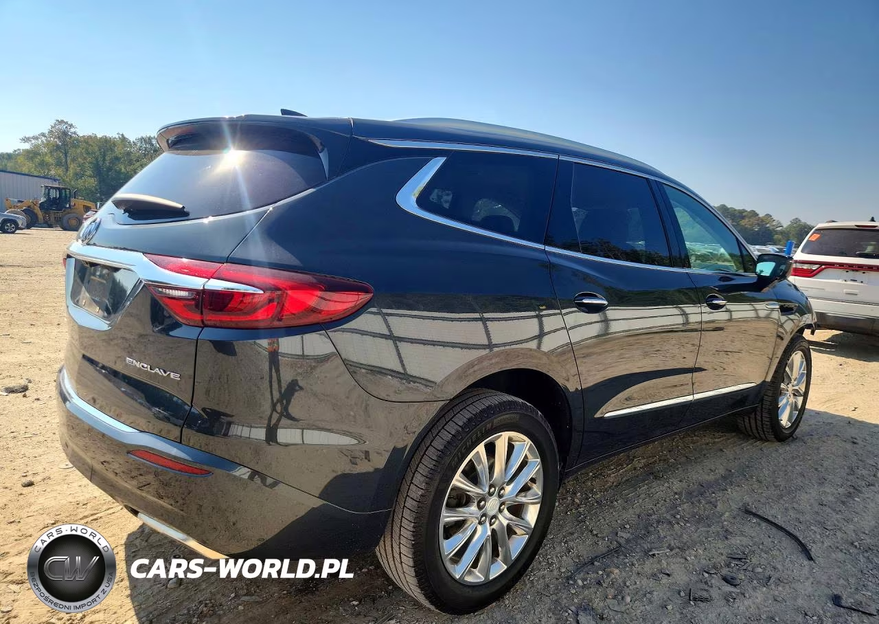 2018 Buick Enclave Premium VIN:5GAERCKW0JJ151125 - 3