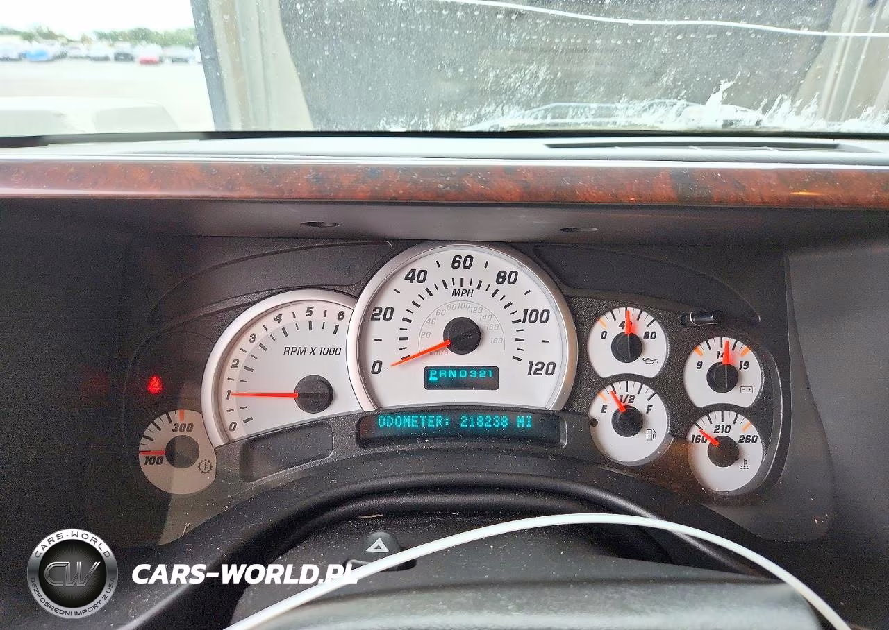 2003 Hummer H2 VIN:5GRGN23U63H137636 - 9