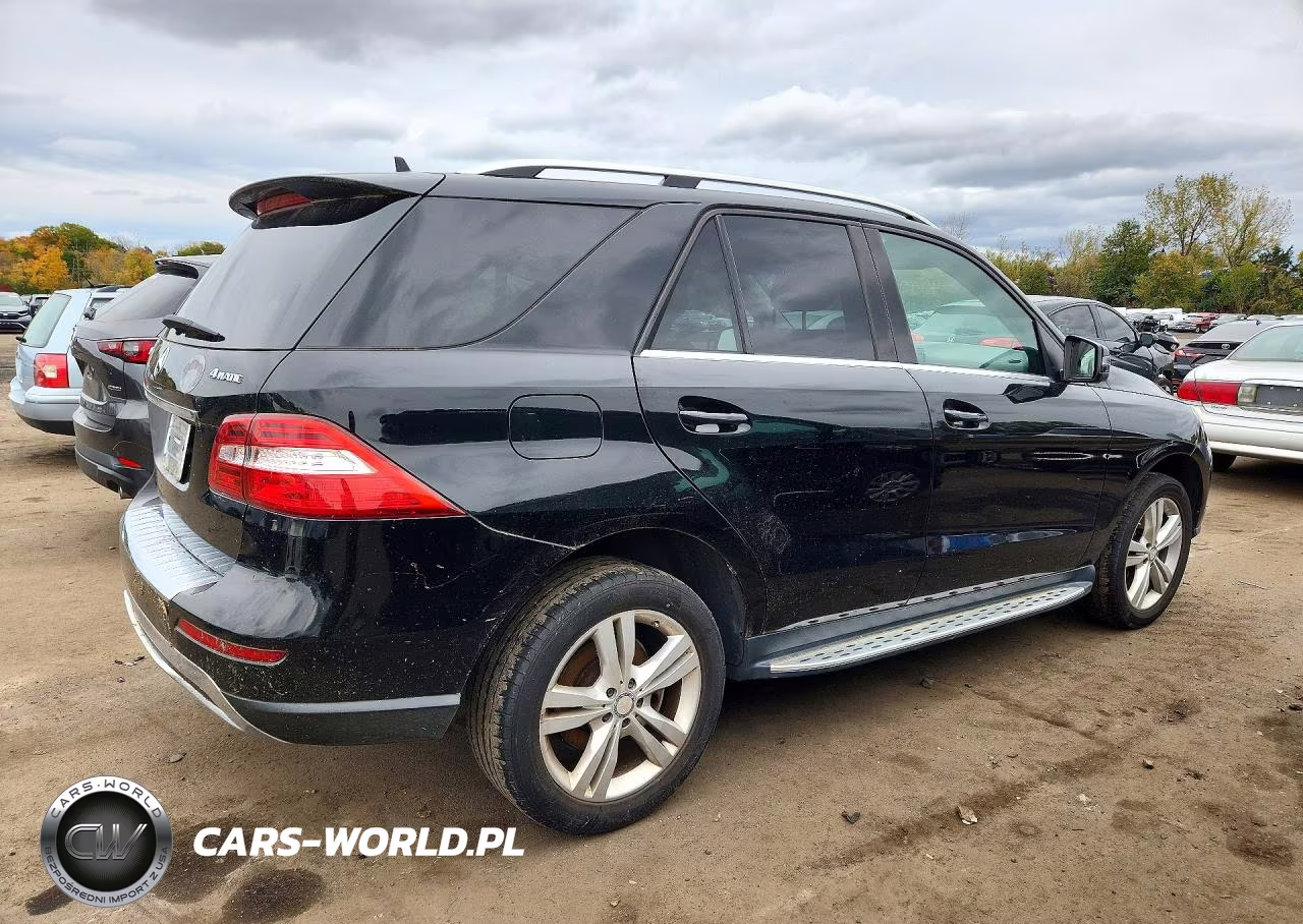 2015 Mercedes-Benz Ml 350 4Matic VIN:4JGDA5HB1FA497849 - 3