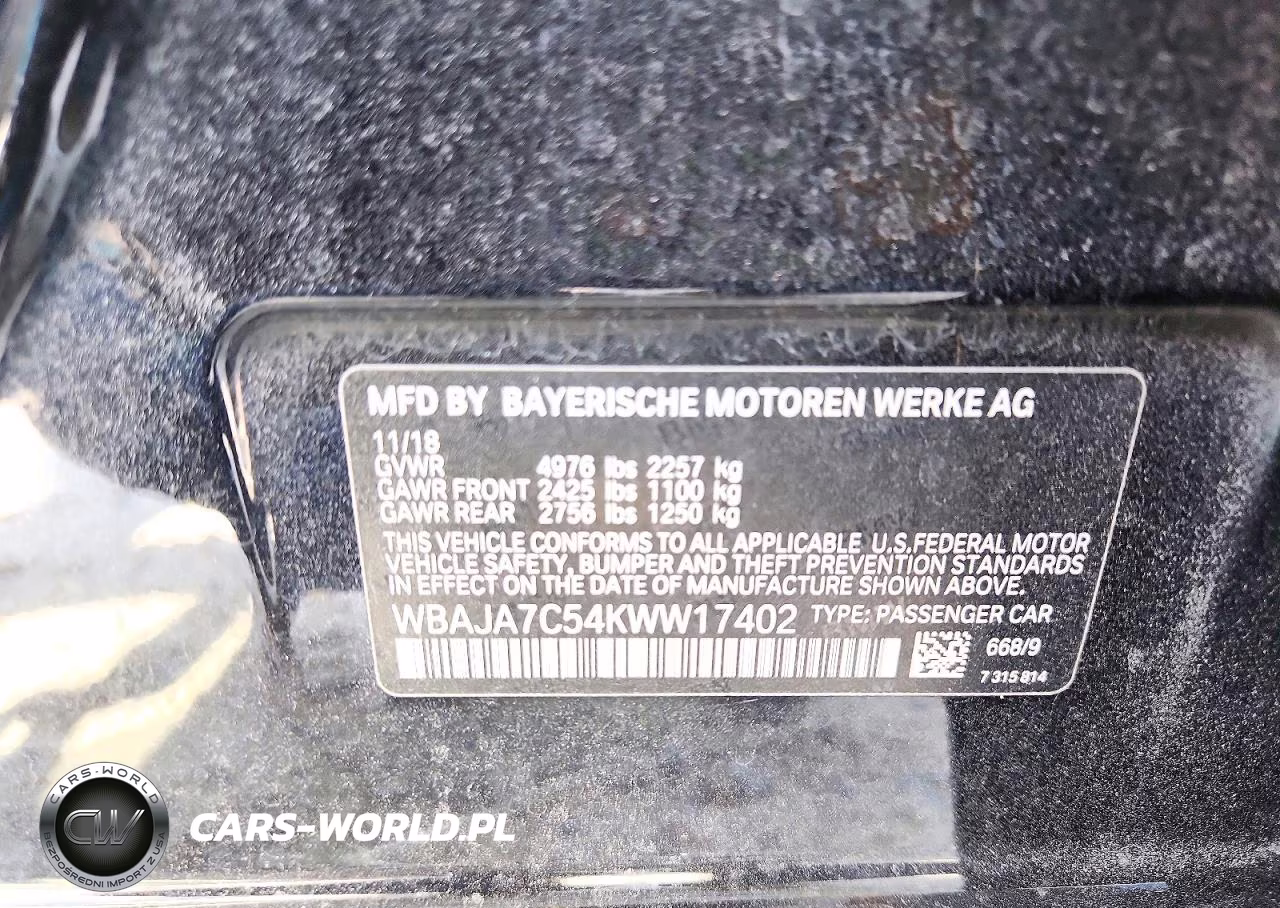 2019 BMW 530 Xi VIN:WBAJA7C54KWW17402 - 12