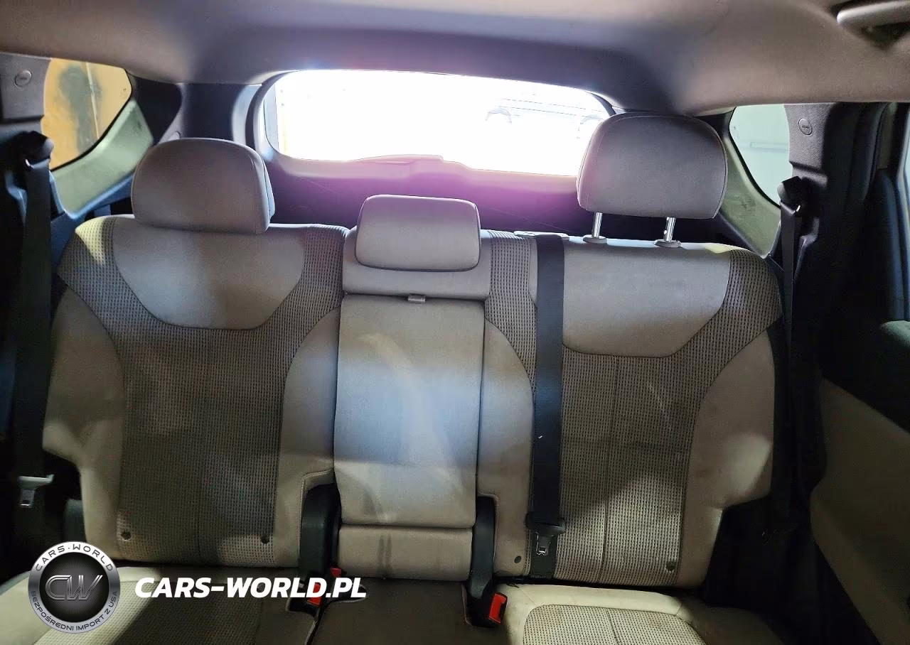2020 Hyundai Santa Fe Sel VIN:5NMS33AD8LH196762 - 10