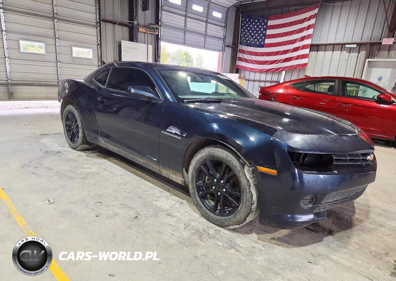 2014 Chevrolet Camaro Ls VIN:2G1FE1E35E9205811 - 4