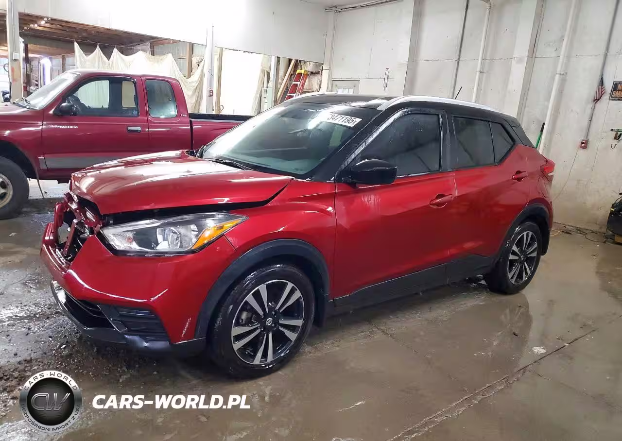 2018 Nissan Kicks S
