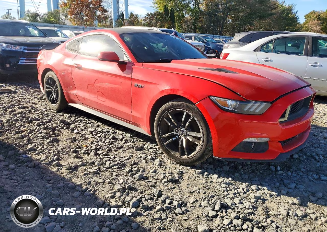 2015 Ford Mustang VIN:1FA6P8THXF5348590 - 4