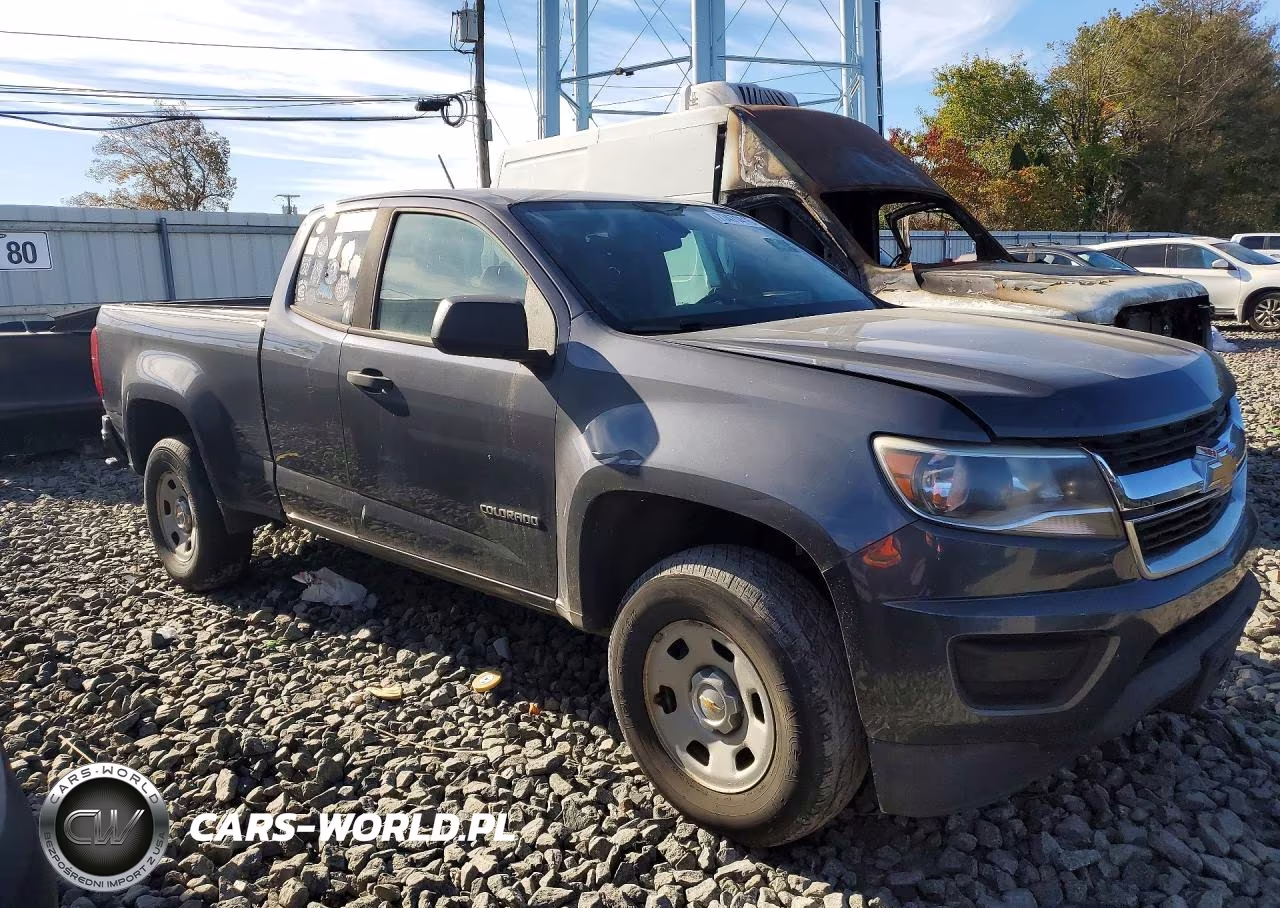 2017 Chevrolet Colorado VIN:1GCHSBEA5H1249751 - 4
