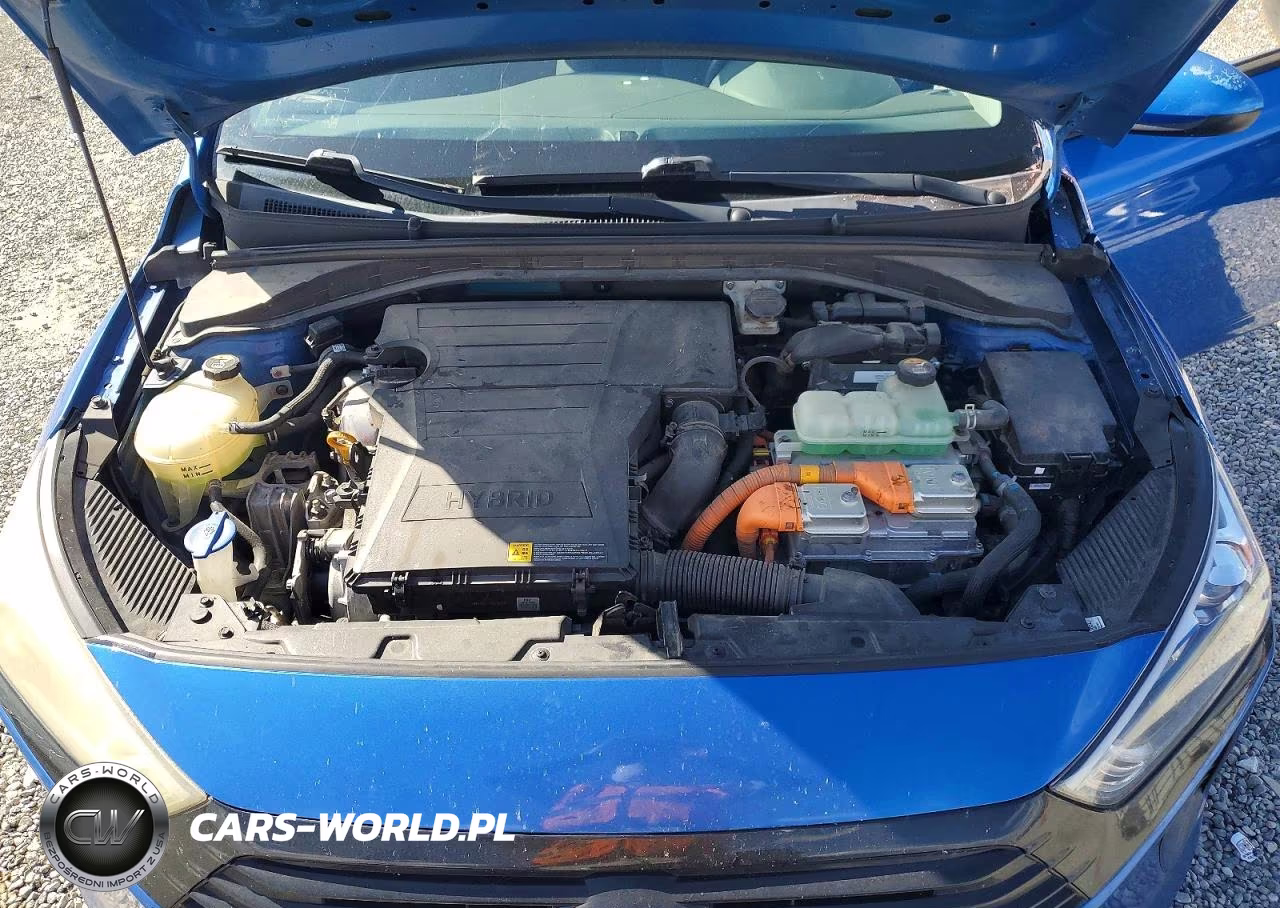 2018 Hyundai Ioniq Blue VIN:KMHC65LC0JU060753 - 11