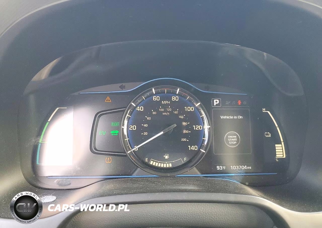 2018 Hyundai Ioniq Blue VIN:KMHC65LC0JU060753 - 9