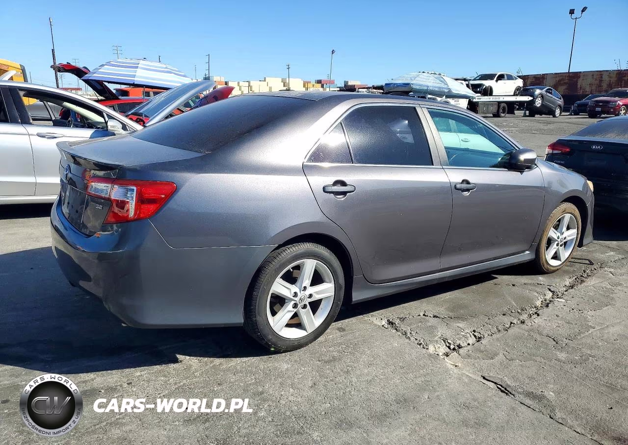 2013 Toyota Camry Se VIN:4T1BF1FK8DU284462 - 3
