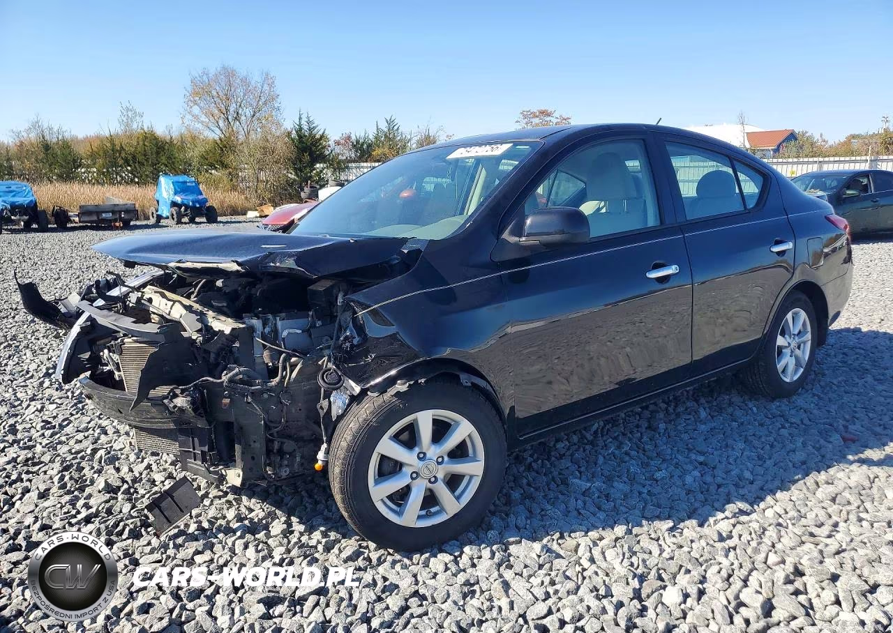 2014 Nissan Versa 1.6 Sv