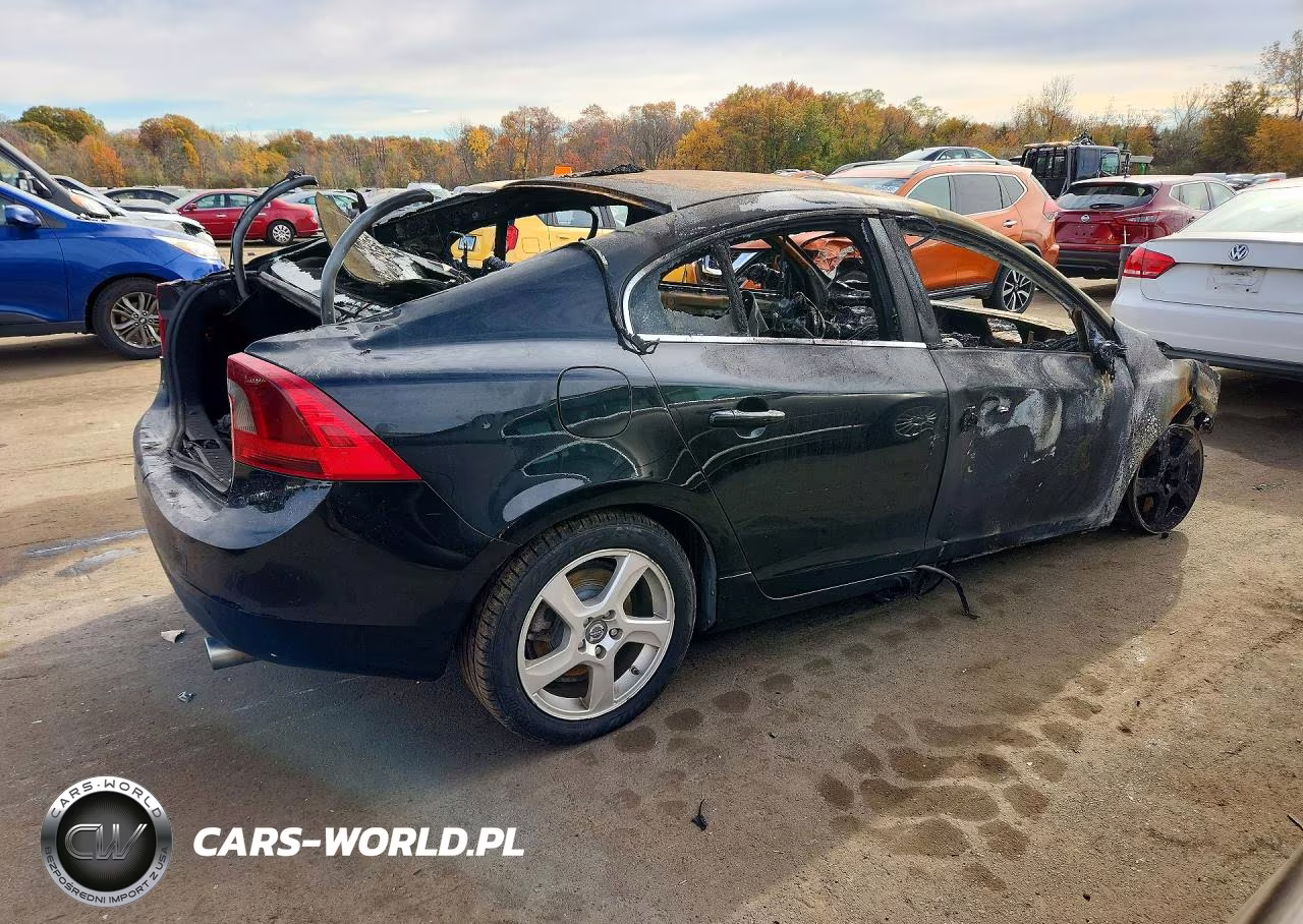 2013 Volvo S60 T5 VIN:YV1612FH6D1213724 - 3