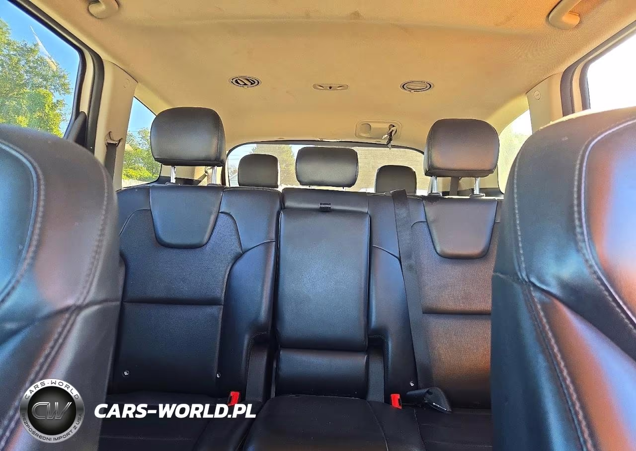 2020 Kia Telluride S VIN:5XYP6DHC6LG030749 - 10