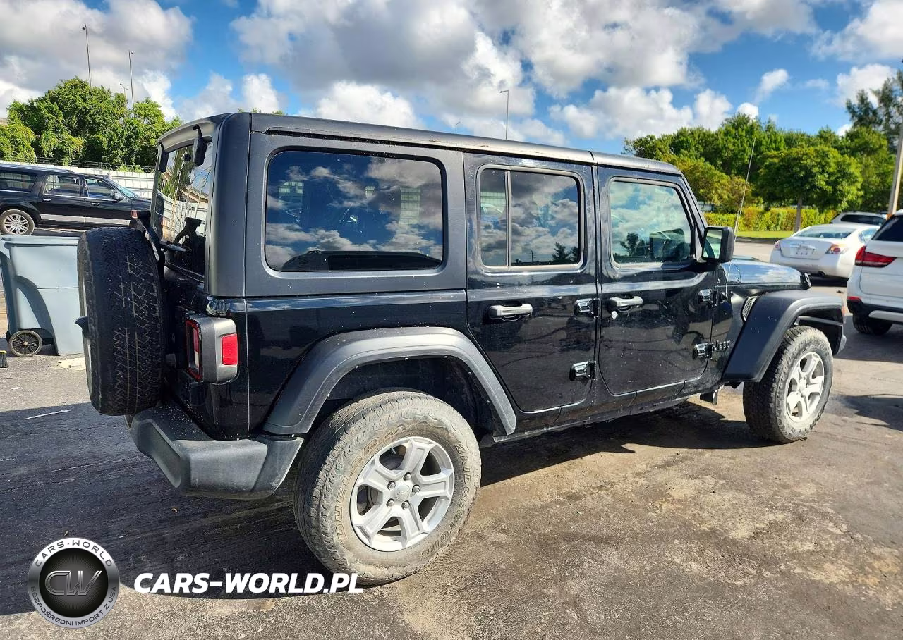 2022 Jeep Wrangler Unlimited Sport VIN:1C4HJXKN2NW215854 - 3