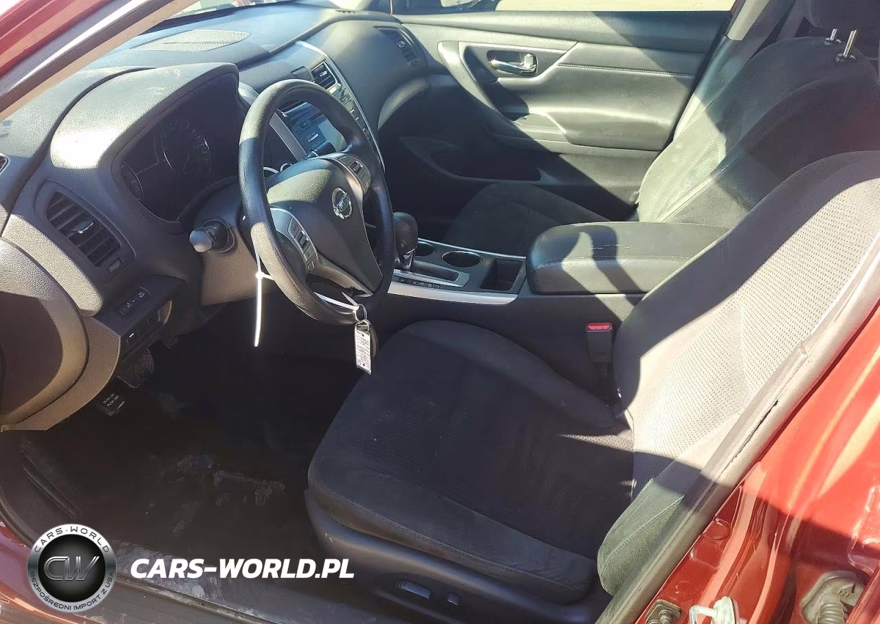 2015 Nissan Altima 2.5 S VIN:1N4AL3AP3FN902295 - 7
