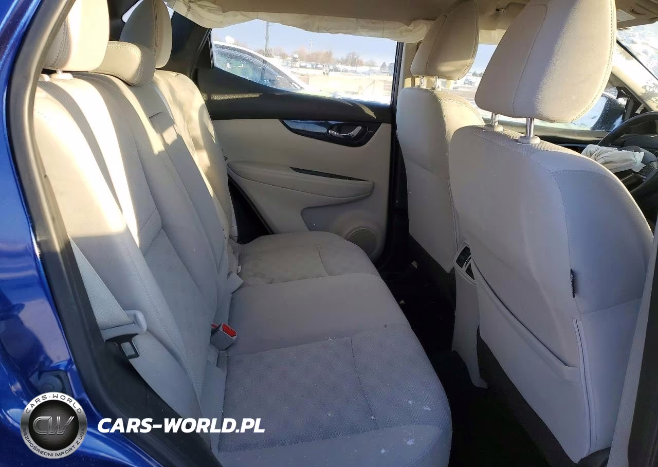 2017 Nissan Rogue Sport S VIN:JN1BJ1CR7HW112523 - 10
