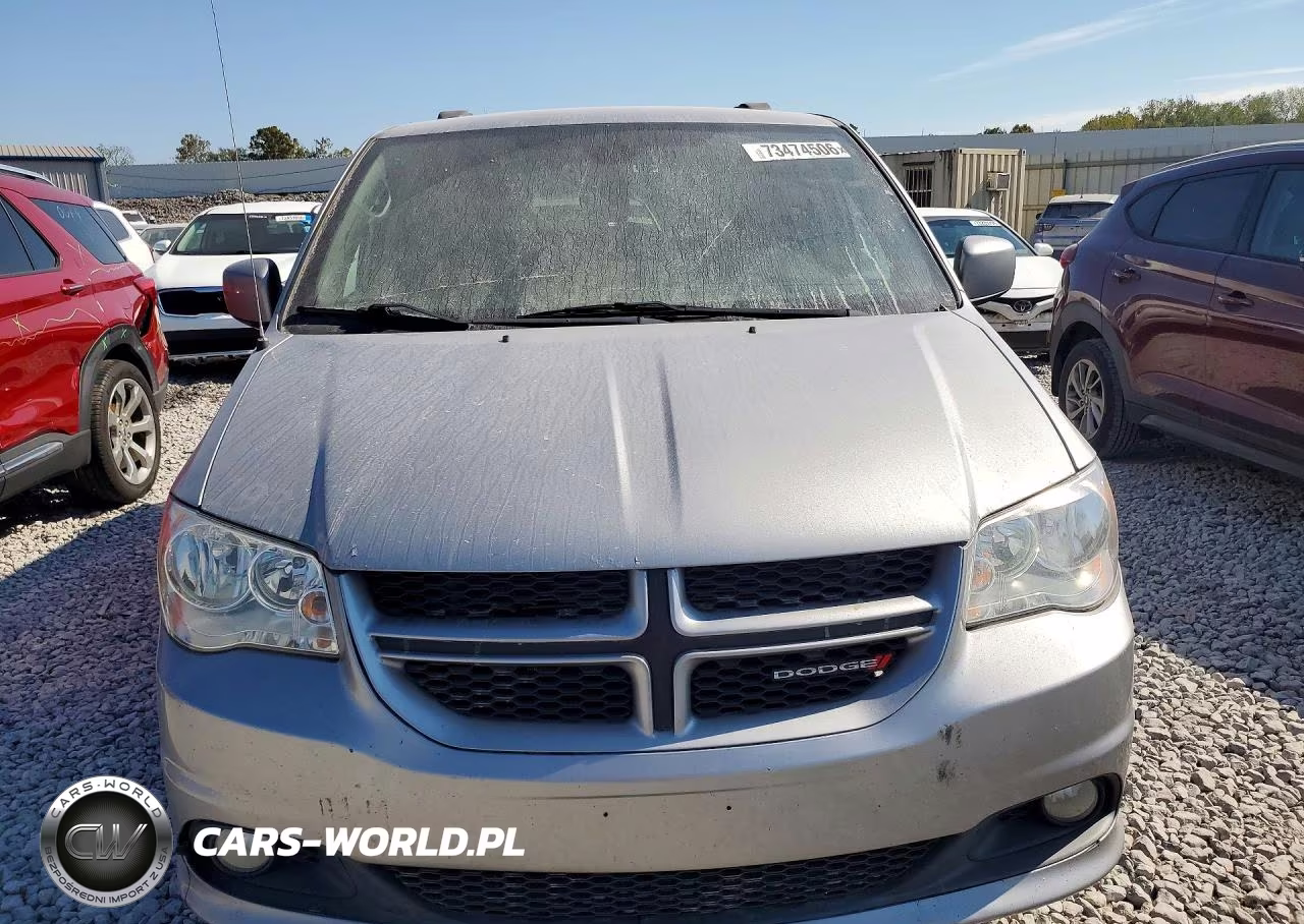 2019 Dodge Grand Caravan Sxt VIN:2C4RDGCG4KR659995 - 5