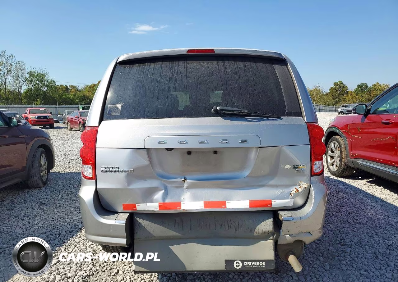 2019 Dodge Grand Caravan Sxt VIN:2C4RDGCG4KR659995 - 6