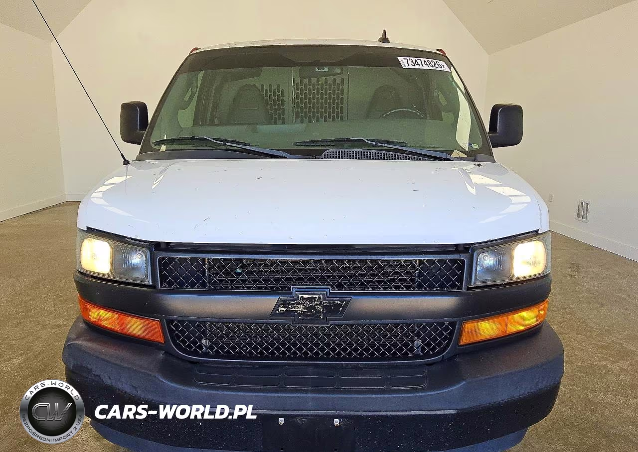 2019 Chevrolet Express G2500 VIN:1GCWGAFP8K1317473 - 5