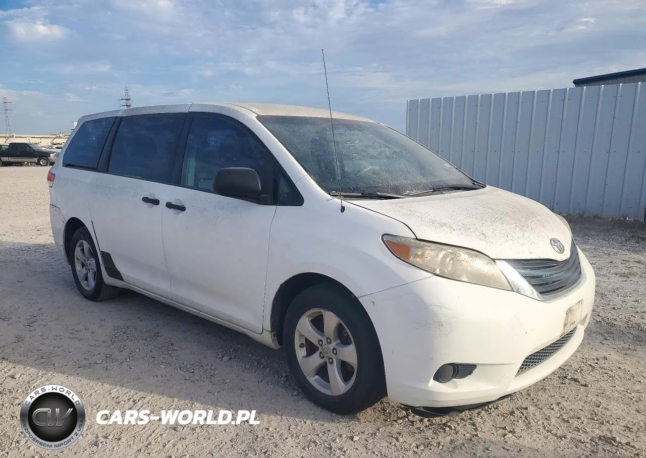 2011 Toyota Sienna Base 7-Passenger VIN:5TDKA3DC4BS005889 - 4