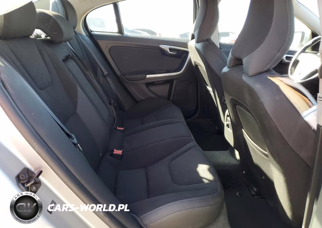 2013 Volvo S60 T5 VIN:YV1612FS3D2225710 - 10