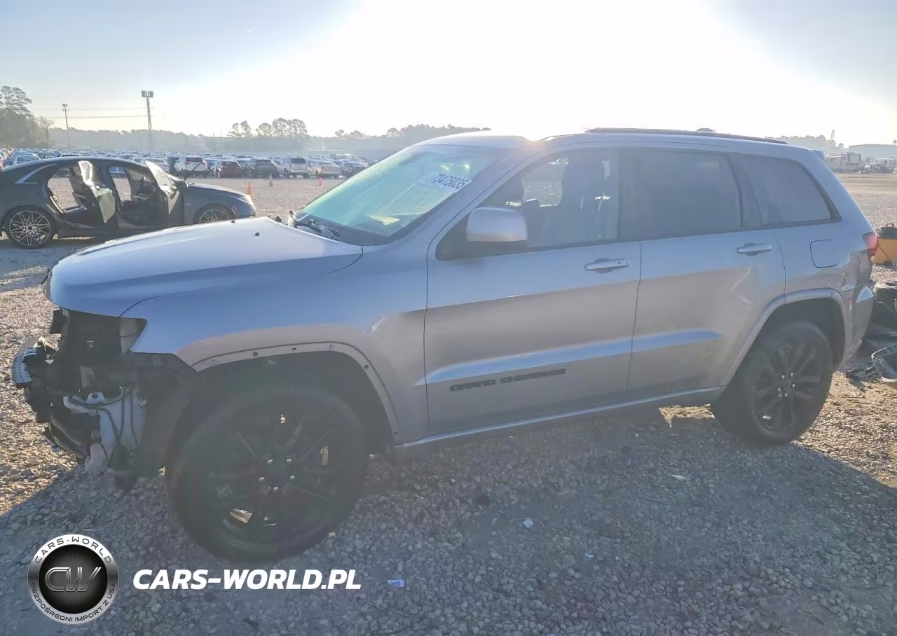 2021 Jeep Grand Cherokee Laredo VIN:1C4RJEAG7MC517488 - 1