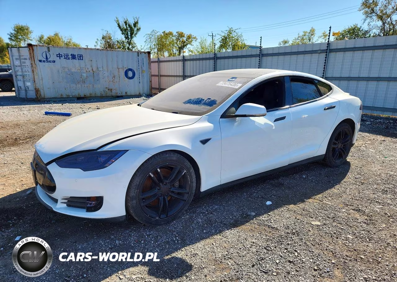 2015 Tesla Model S VIN:5YJSA1E25FF116634 - 1