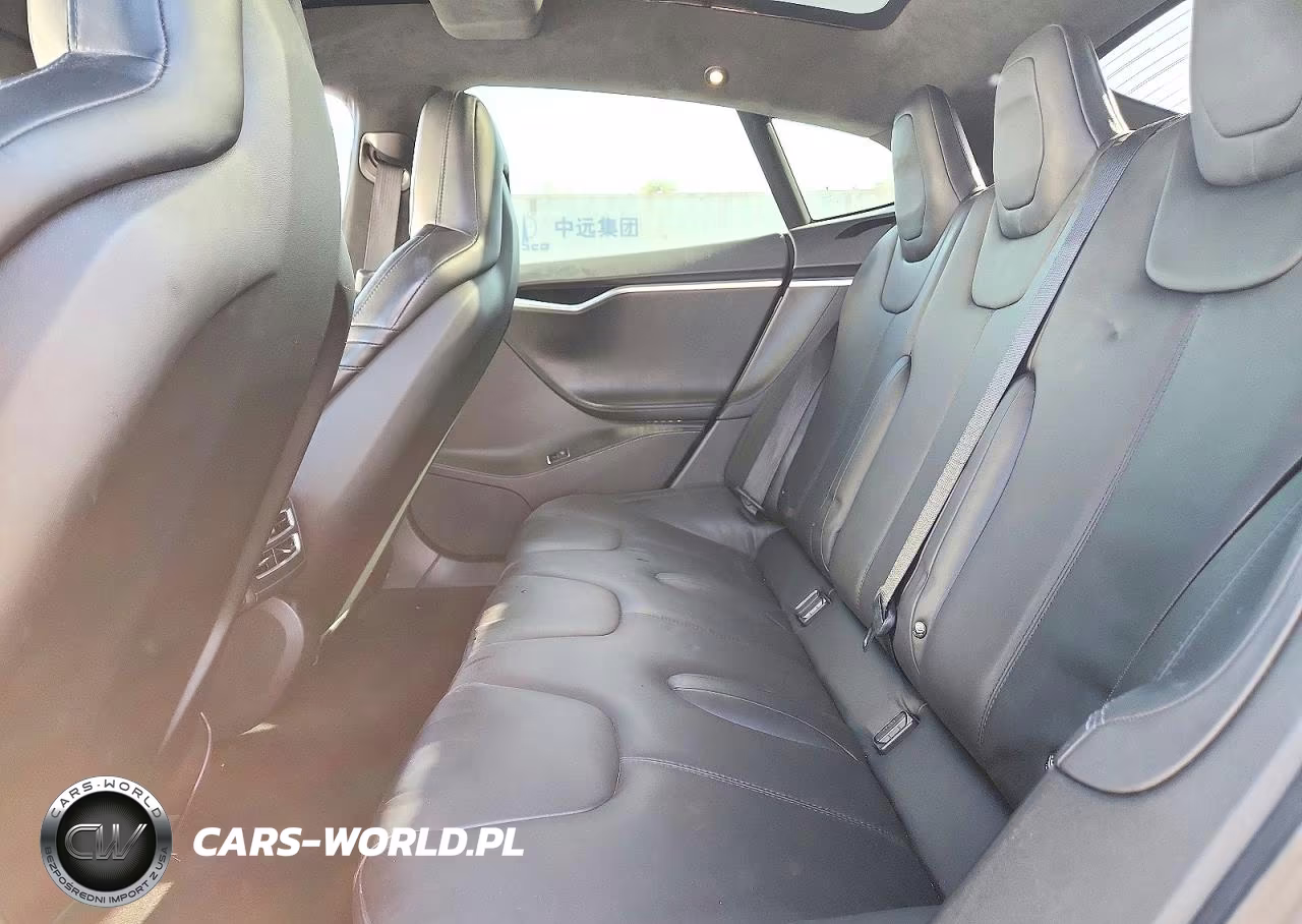 2015 Tesla Model S VIN:5YJSA1E25FF116634 - 10