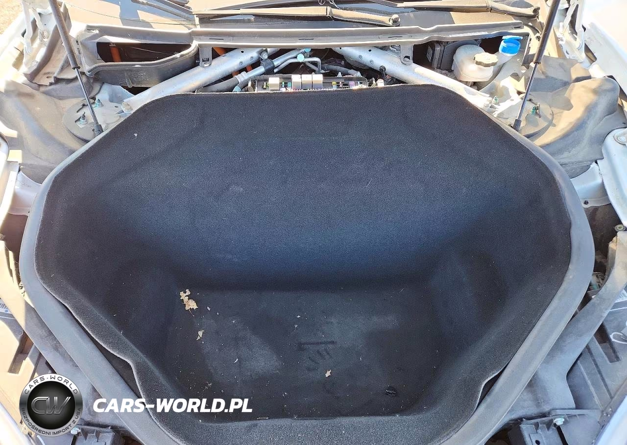 2015 Tesla Model S VIN:5YJSA1E25FF116634 - 11