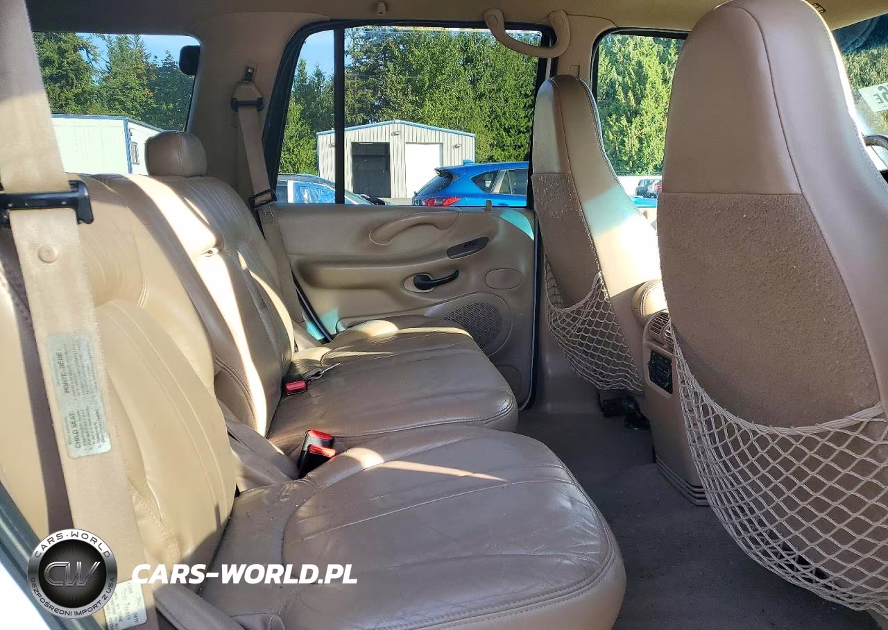 1998 Ford Expedition VIN:1FMPU18L5WLA55943 - 11