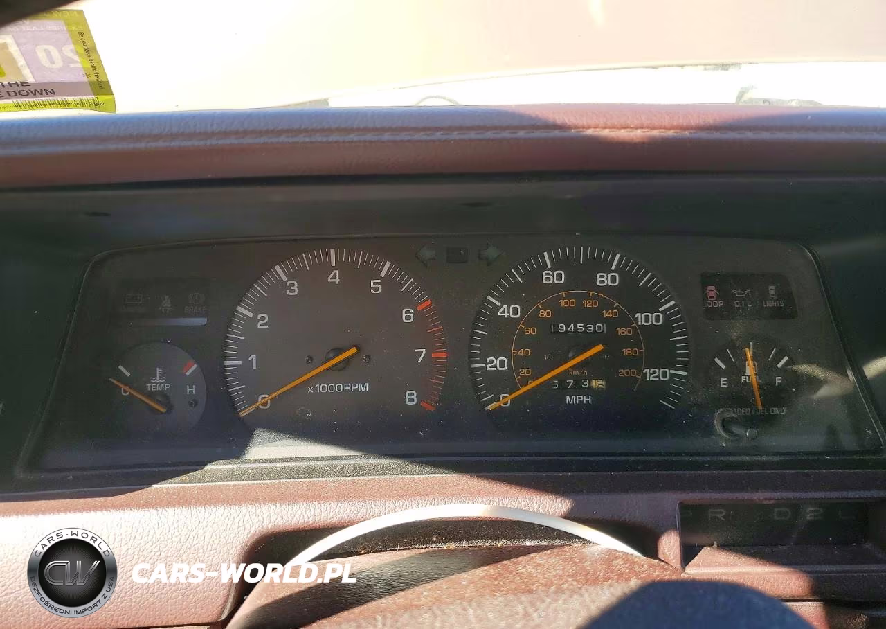 1988 Toyota Camry Le VIN:JT2SV22E3J3283727 - 9